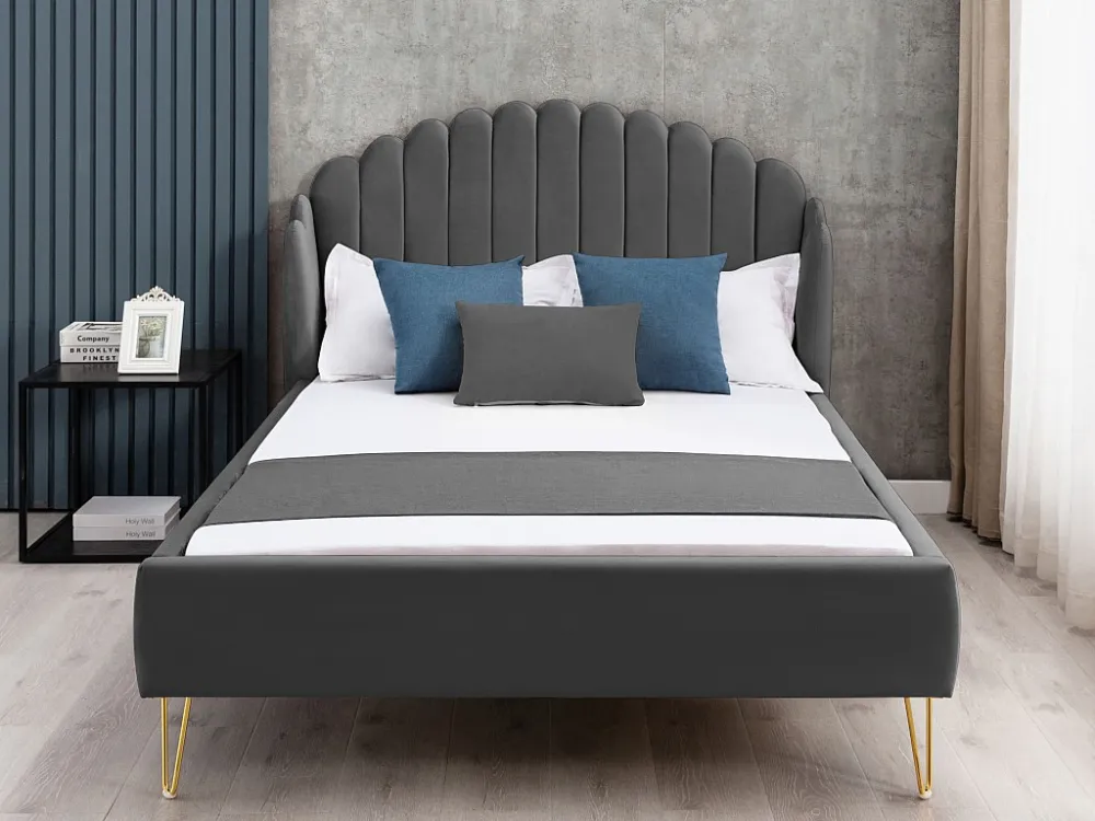 Bed SAGALI met glooiend hoofdeinde - 160 x 200 cm - Fluweel - Grijs