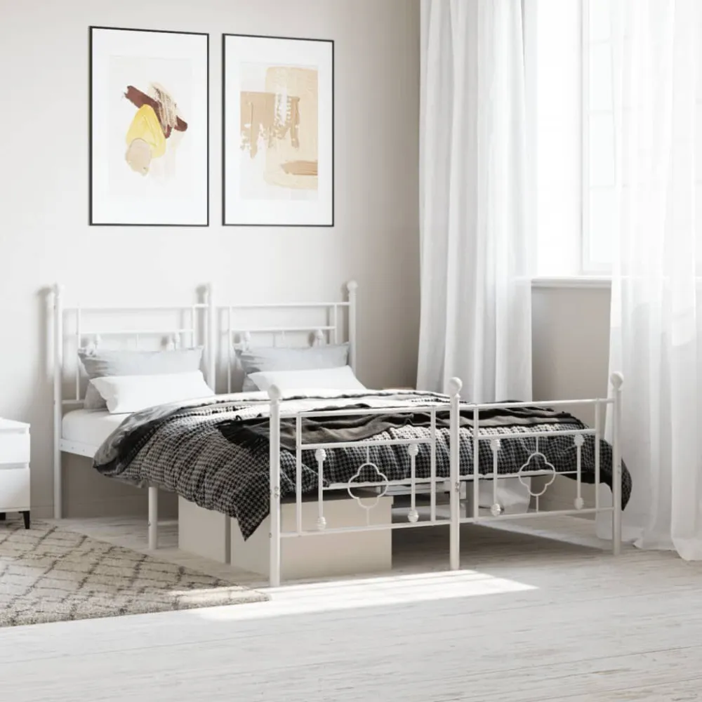 Bedframe met hoofd- en voeteneinde metaal wit 140x200 cm