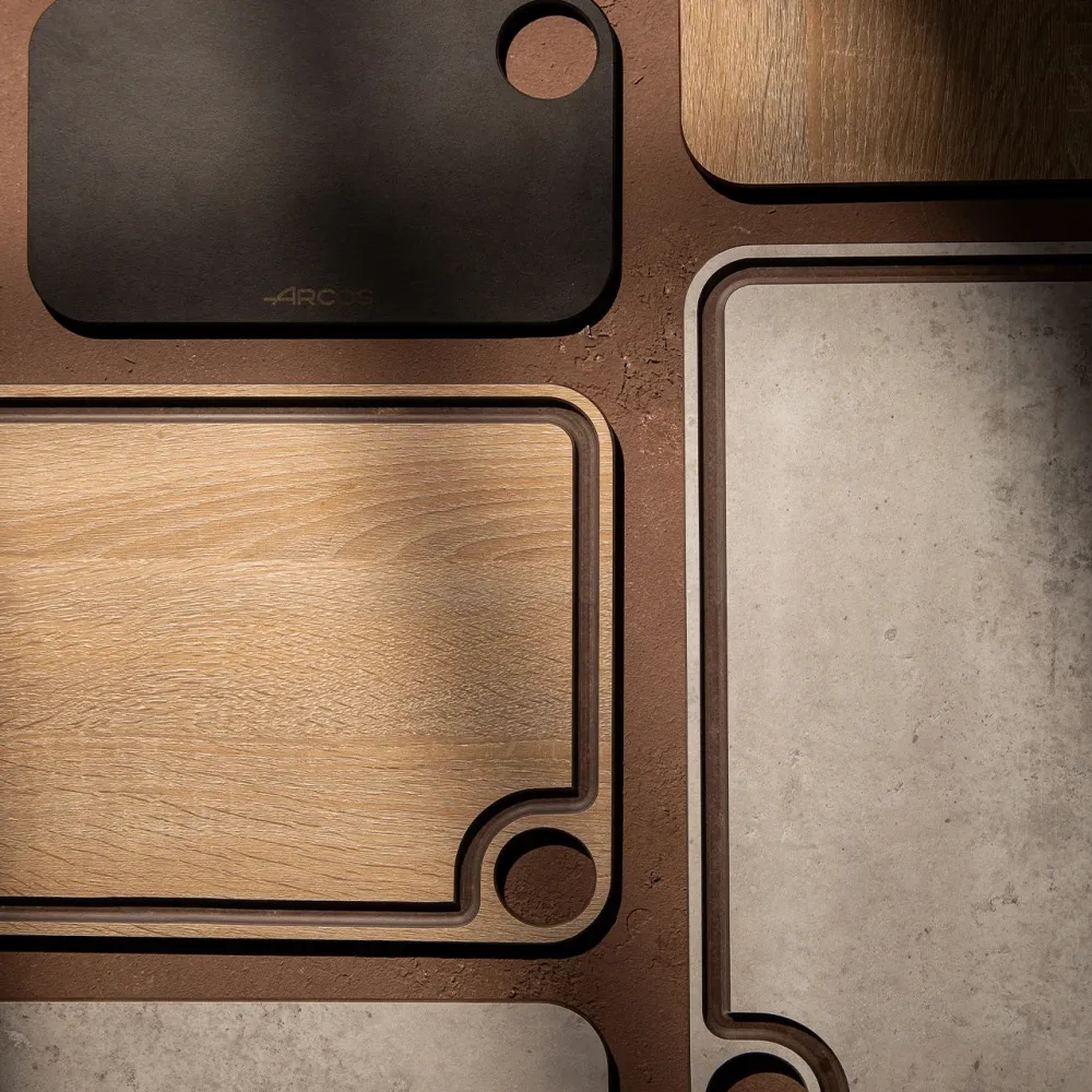 Brown cutting boards hanger 377 x 277 mm