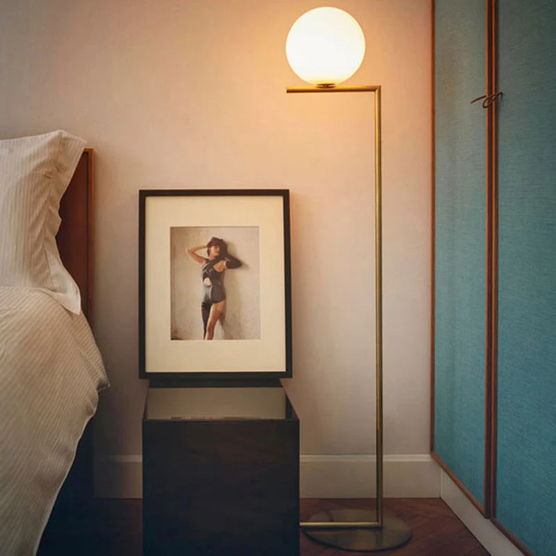 Ball Woonkamer Vloerverlichting Opaalglas 1-lichts eigentijdse staande lamp goud