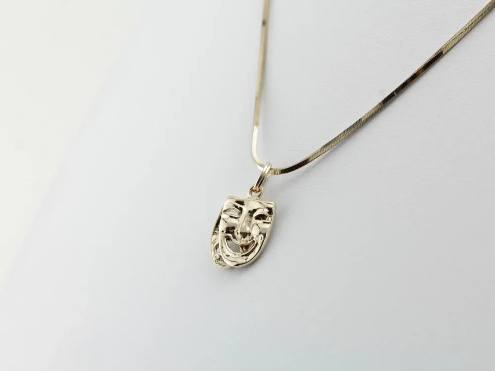 Comedy and Tragedy Masks Charm, Gouden Drama Masks