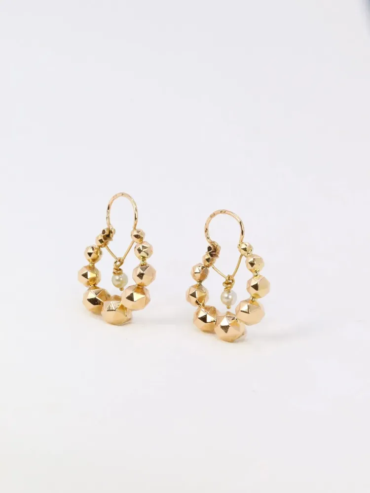 Vintage hoop earrings mosterdgeel gold faceted balls and pearls
