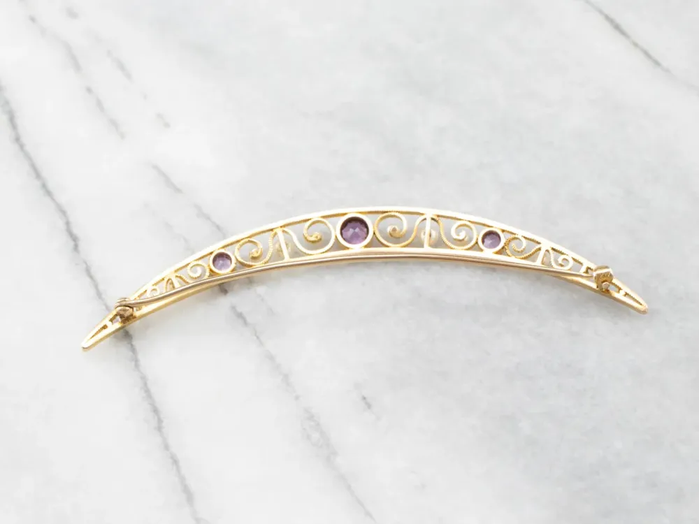 Amethyst and Pearl Crescent Moon Brooch met elastische band en linten