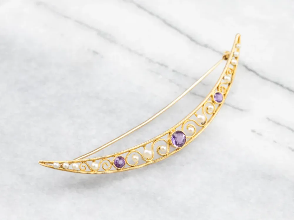 Premium Kwaliteit Amethyst and Pearl Crescent Moon Brooch