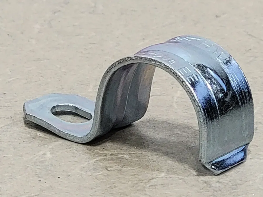 0.75 . One Hole Steel Strak Strap 62002 (Box 49)