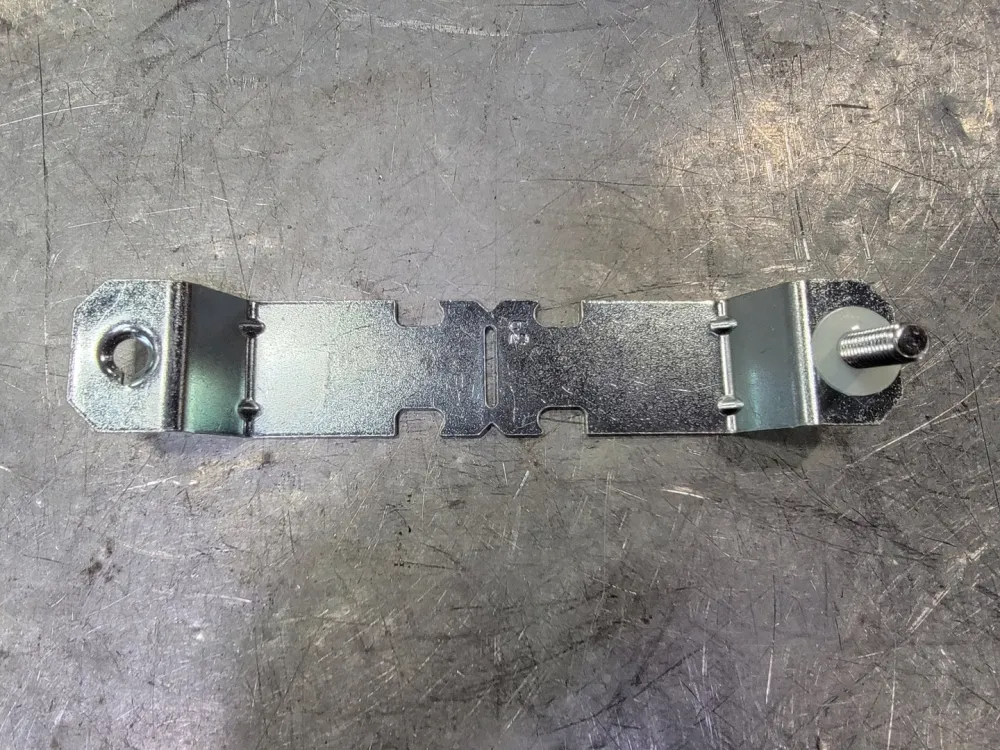 1-1/2" One Piece Strut Clamp SK2451 (Box 50)