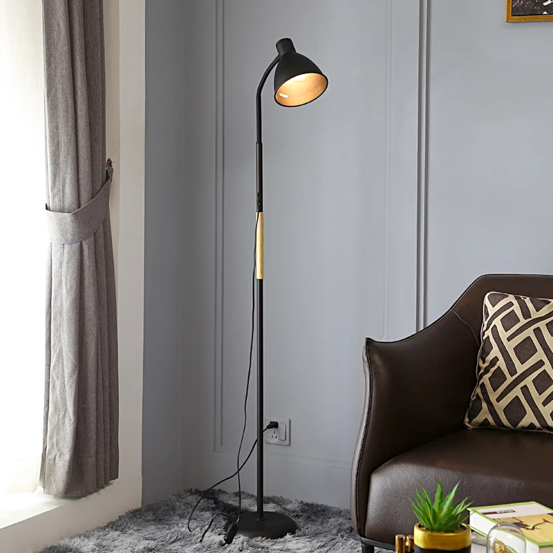 1-lichts metalen vloerleeslamp Minimalistische klokvormige woonkamervloerlamp met opgerolde rand