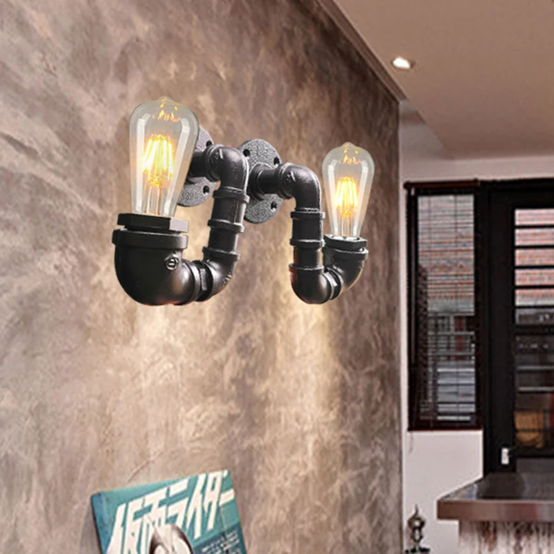 2-lichts dubbel gebogen armkandelaar antiek zwart/roest/goudafwerking metalen wandlamp voor restaurant