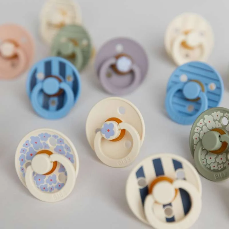Bibs Ronde Colour Fopspeen - mt. 2 - natuurrubber - Studio - Jasmine - Fossielgrijs