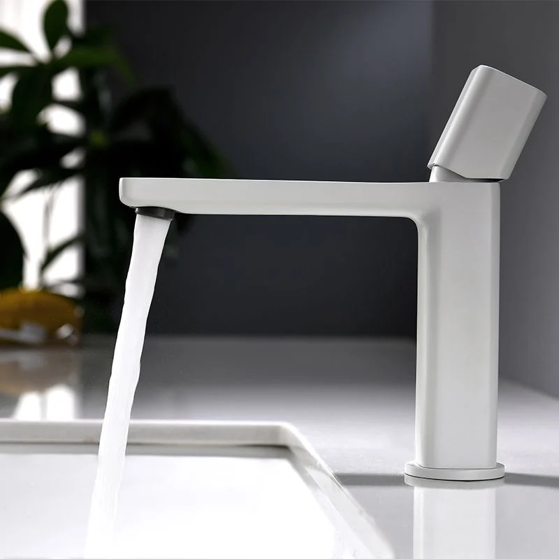 Contemporary Centerset Faucet Lever Handles Solo Hole Brass Square Faucet Chrome