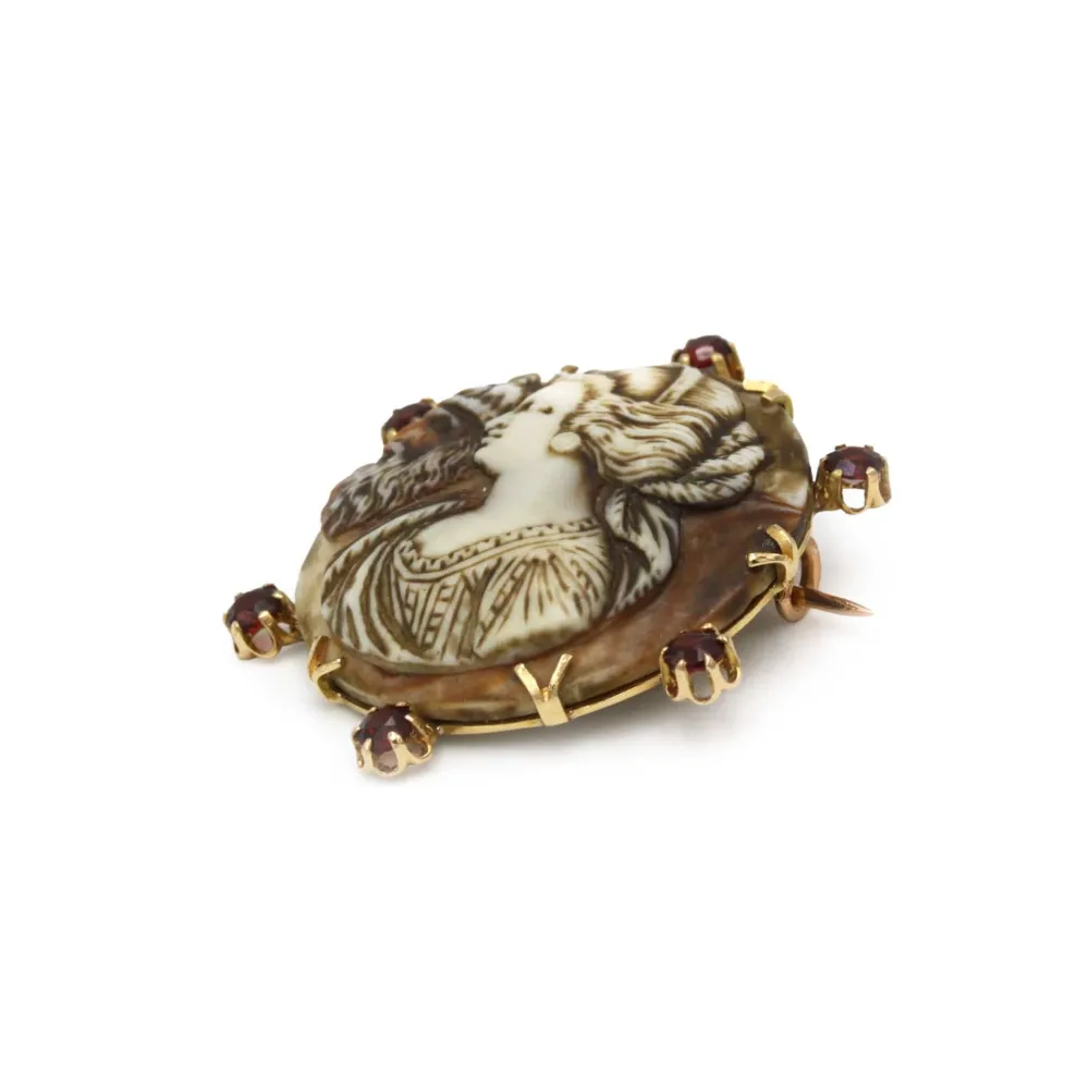 Double Portrait Brooch - Gold, Garnets, cameo Bones