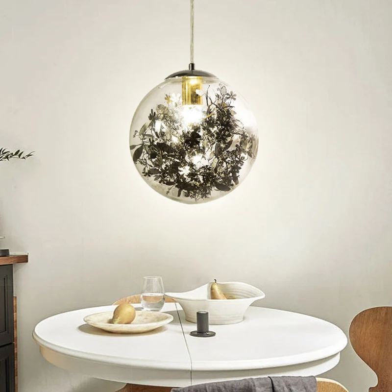 Globe Suspension Lighting Eenvoudige eetkamer hanglamp van schitterend glas met 1 kop en foliebloem erin