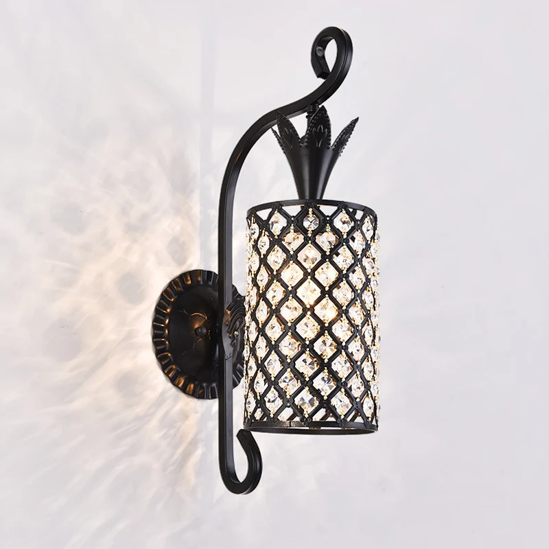 Inserted Crystal Square/Rhombus Sconce Minimaal 1-Light Shade Wall Lighting Fixture Black Black