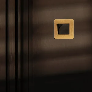 Kew Enkele hotelkaartschakelaar - Antiek messing - Zwart Regular