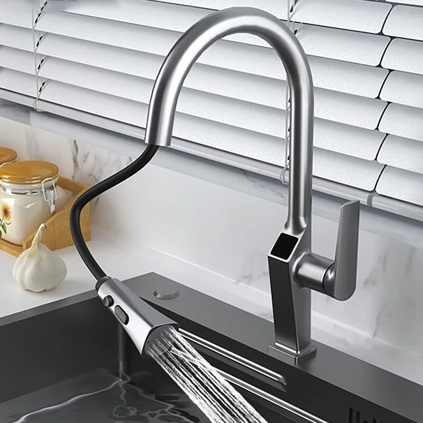 Metal Kitchen Faucet Pull down Sprayer Kitchen Faucet Solo Handle