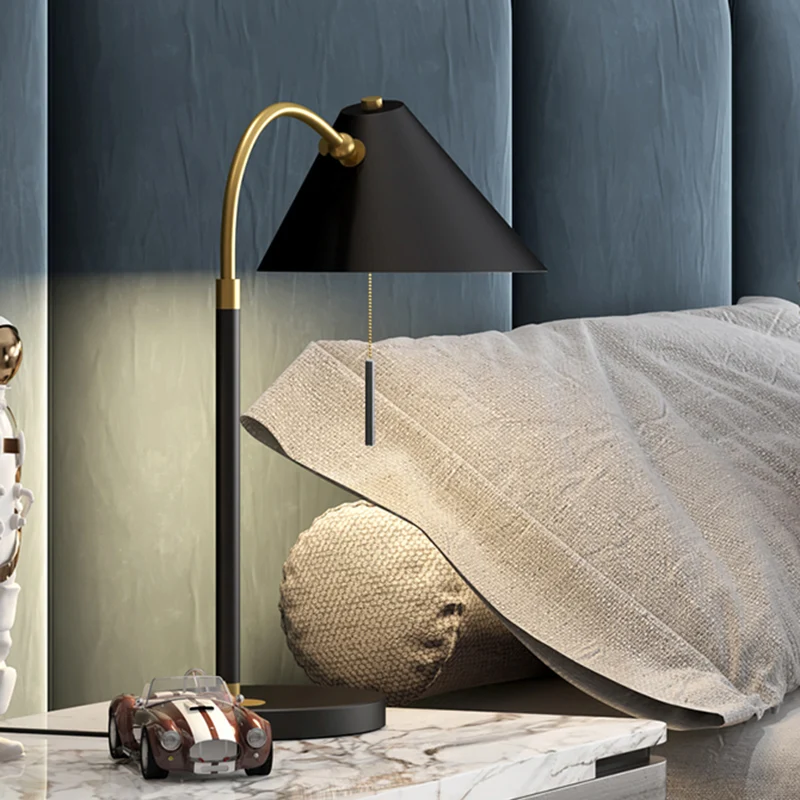 Minimal 1 Bulb Night Table Light Black/White Conic Pull Chain Nightstand Lamp Metalen Shade Black