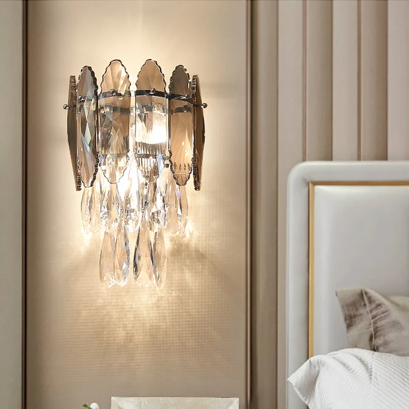 Moderne gelaagde wandverlichting, 2 lampen, glanzend en champagne/rookgrijs kristallen wandkandelaar
