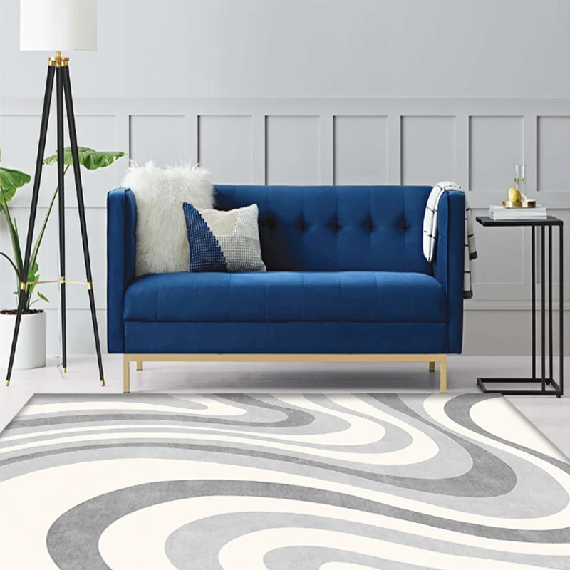 Origineel Scandinavisch vloerkleed met grijze werveling en streeppatroon. Huisdiervriendelijk, antislip, wasbaar vloerklee...