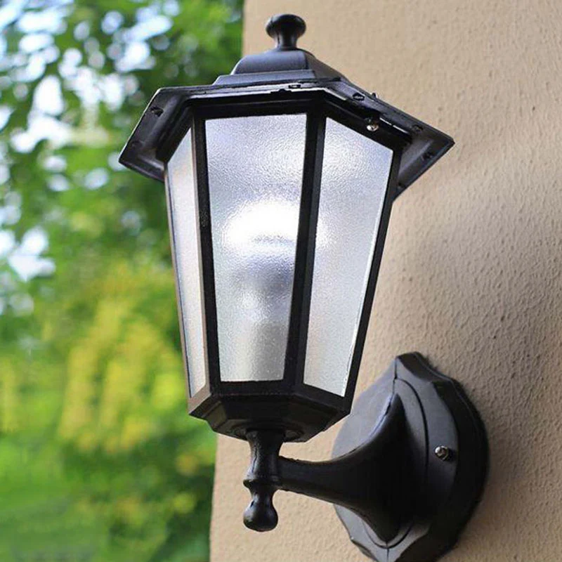 Single-Bulb Wall Sconce Vintage Aluminium Lantern Wall Mounted Lighting Garden Black