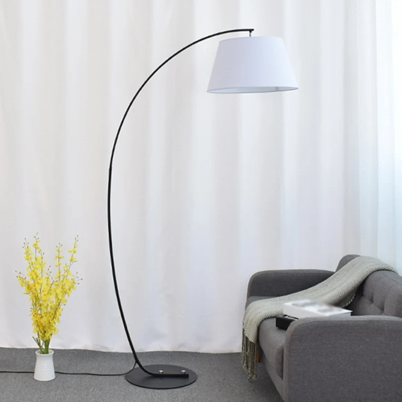Taps toelopende trommelvormige stof staande lamp Van vroeger enkele woonkamer gebogen vloerlamp