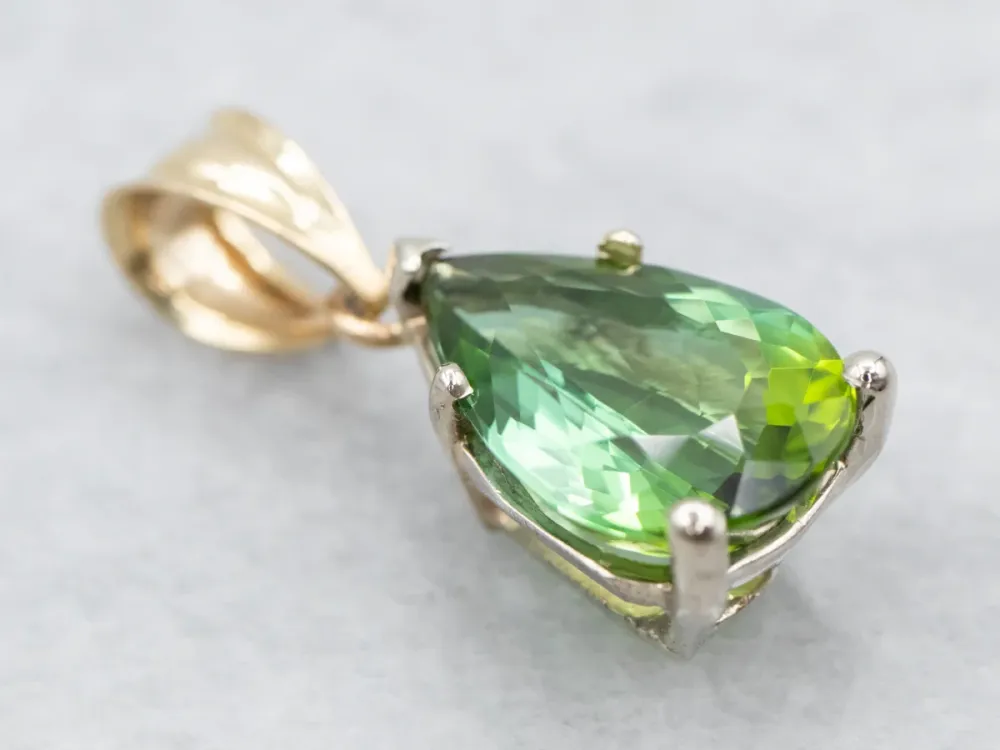 Two Tone Gouden Green Tourmaline Solitaire Pendant