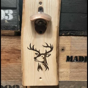 Aanpasbare handmatige flesopener van massief essenhout Atelier Xavier Leen