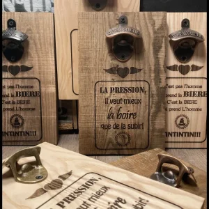 Aanpasbare handmatige flesopener van massief essenhout Atelier Xavier Leen