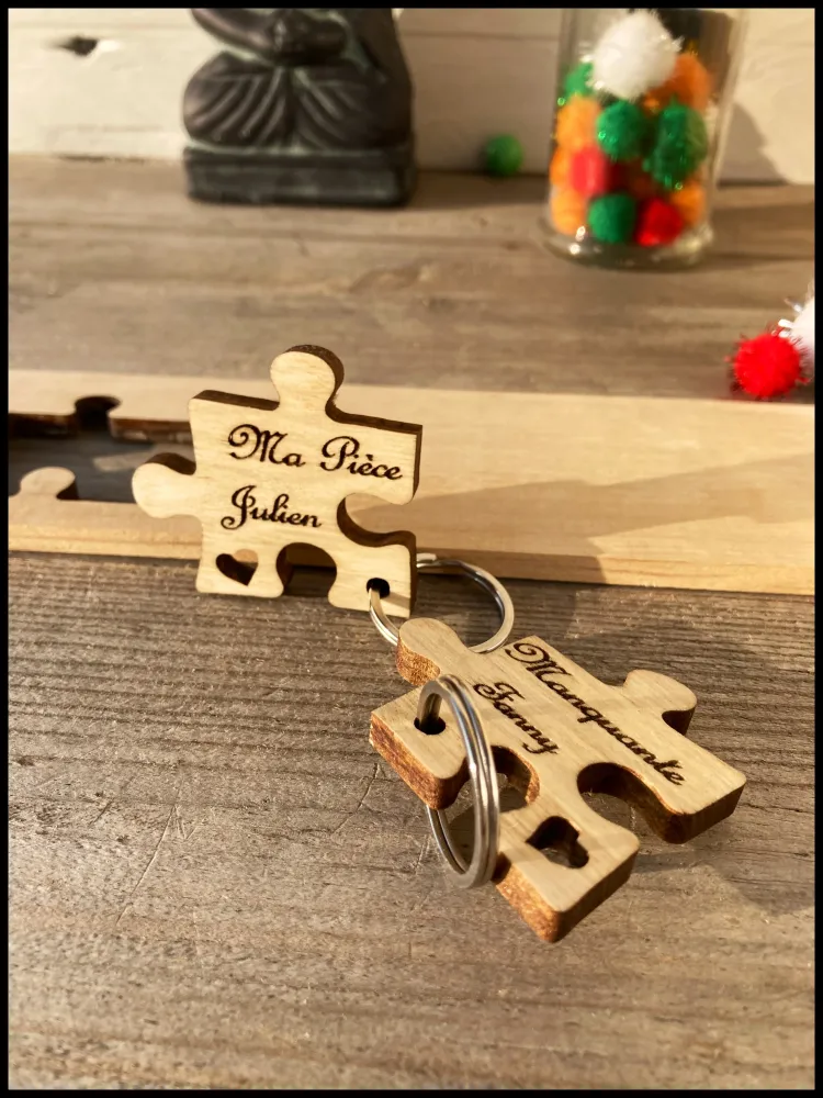 Charmante dubbele sleutelhanger van massief hout: aanpasbare charmante puzzels Atelier Xavier Leen