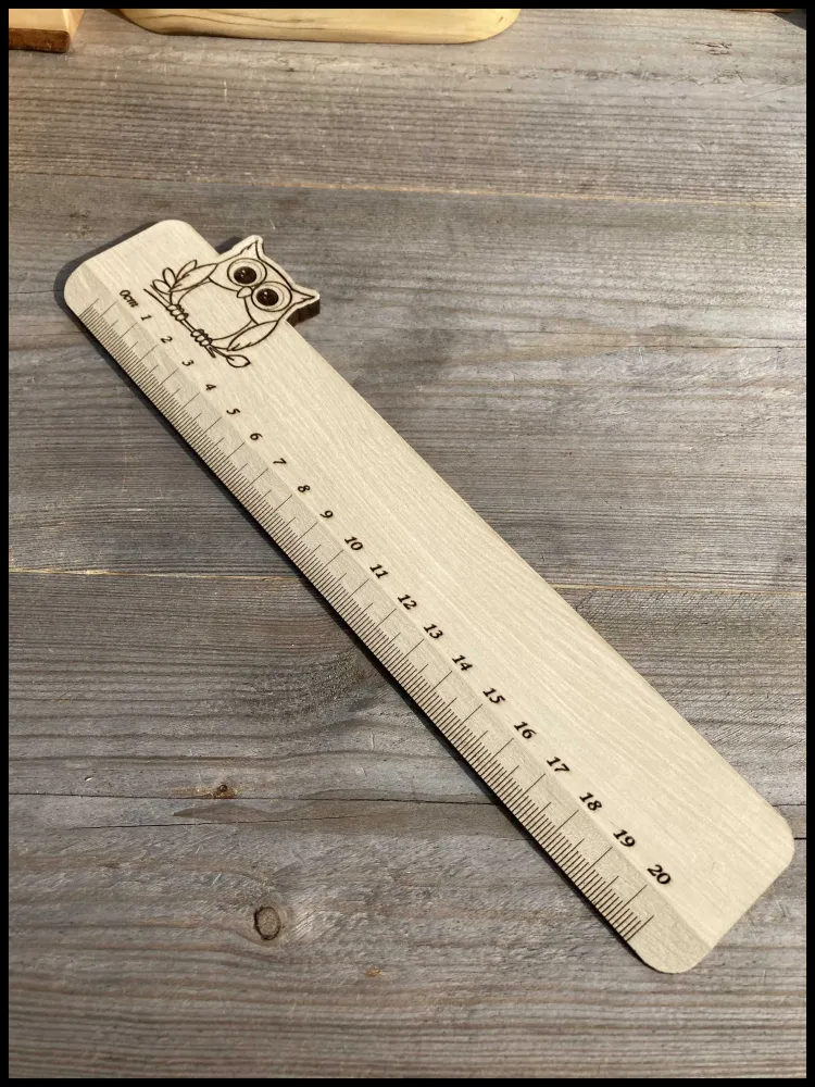Charmante sleutelhanger van massief hout: hartjes met Moederdag-charme! Atelier Xavier Leen