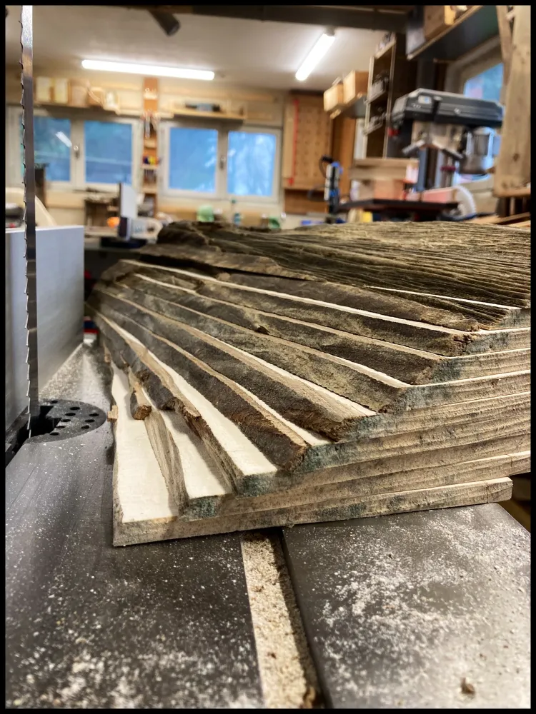 Charmante sleutelhanger van massief hout: hartjes met Moederdag-charme! Atelier Xavier Leen