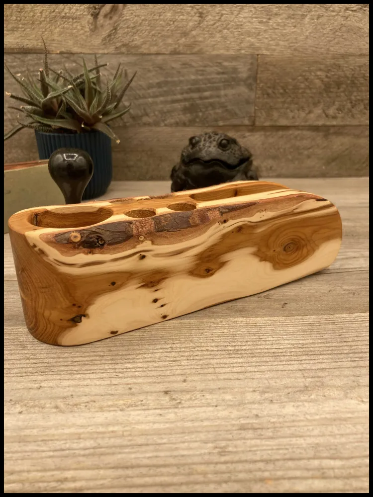 Massief thujahouten bureau-organizer: een bureau Thurganizer Atelier Xavier Leen