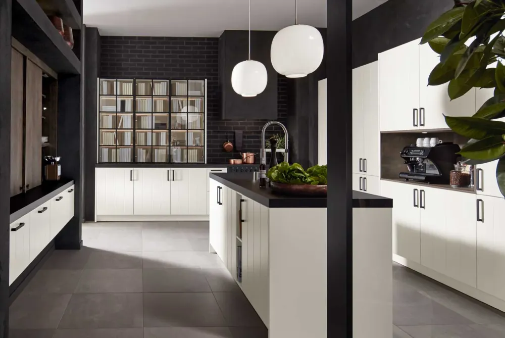voorbeeld Keuken wit/zwart