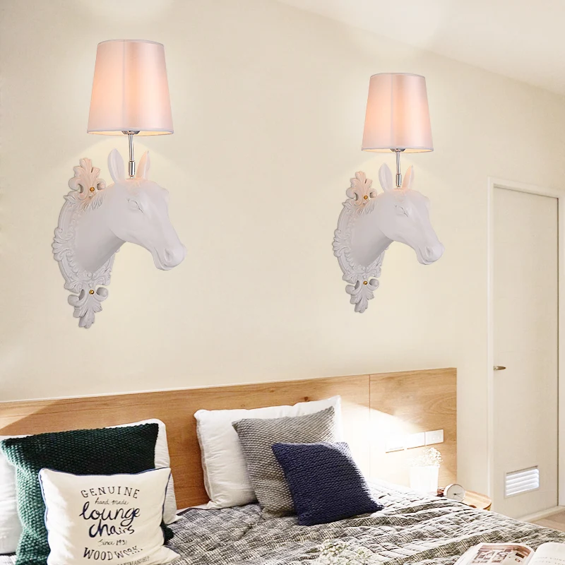 One Bulb Bedroom Wall Mounted Lamp Gevestigd Black/White/Gold Sconce Light Fixture Cone Fabric Shade White