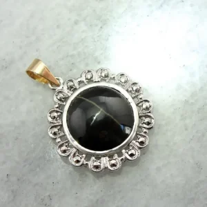 Staalgrijs and Gold Cat's Eye and Marcasite Pendant