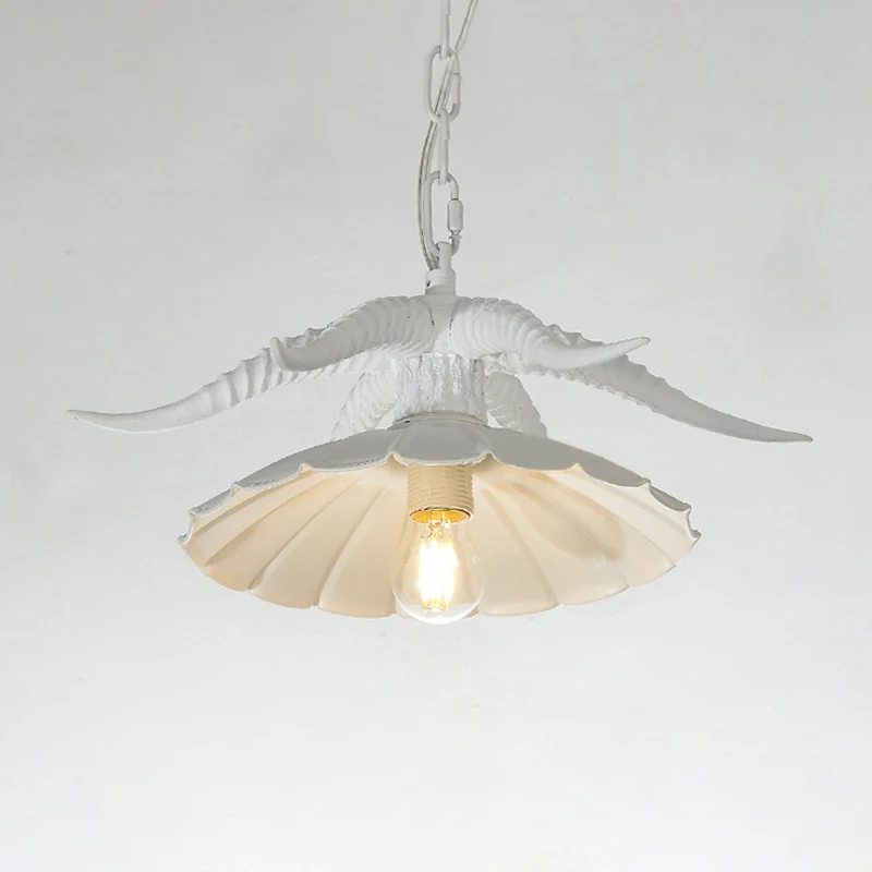 Hars OX Hoorn hanglamp Rustiek restaurant hanglamp met geschulpte kap messing/wit