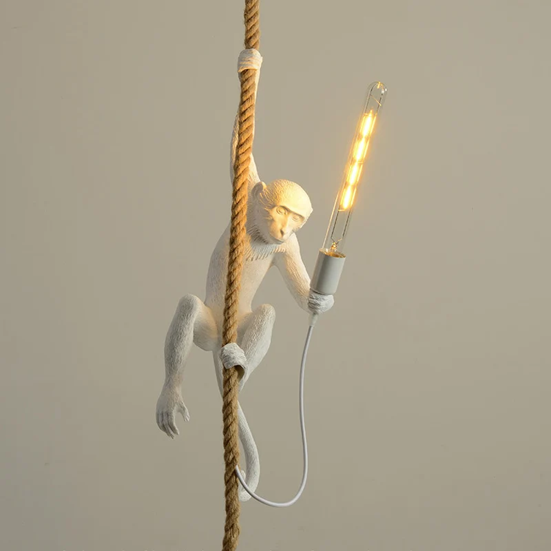 Wit/zwart/gouden hanglamp met aap Decoratieve 1-koppige hangende plafondlamp van hars voor restaurant