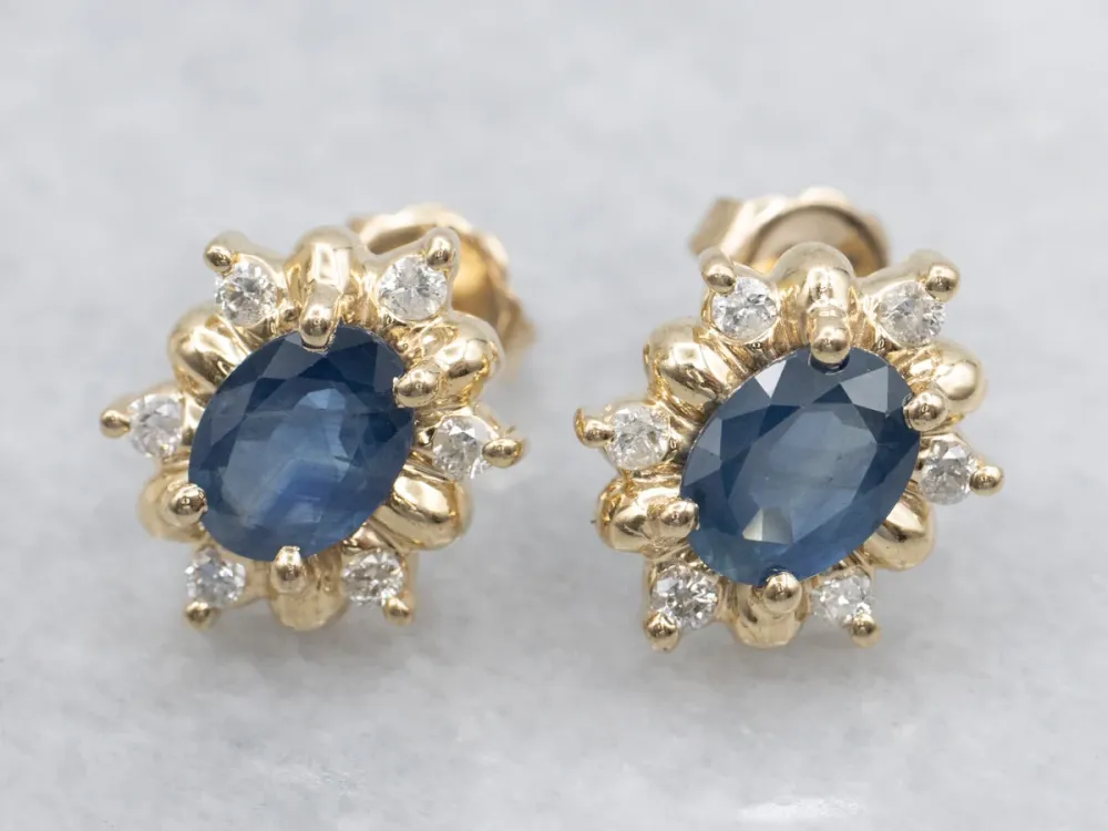 Sapphire and Diamond Halo Stud Earrings Donker Eiken | Robuust