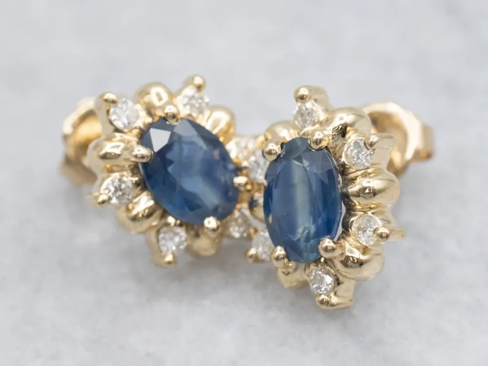 Sapphire and Diamond Halo Stud Earrings met Spiegel en Opbergvak | 120cm Breed