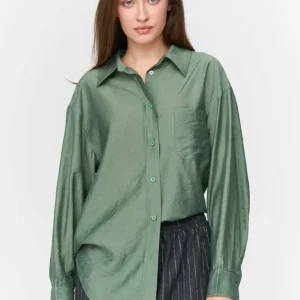 Groene satijnen blouse 24Colours