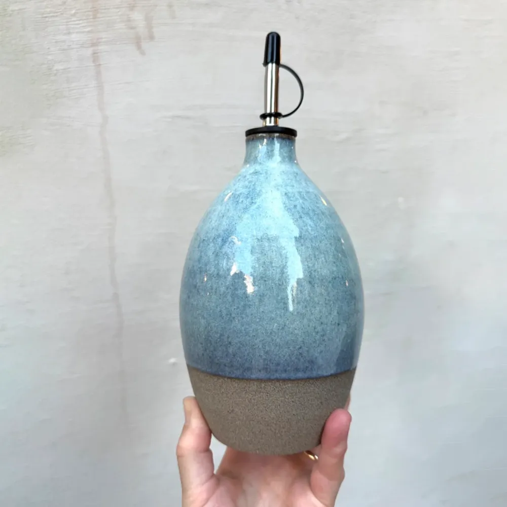 AB Ceramics Olijfolie Fles Grijs Opaal 84 cl