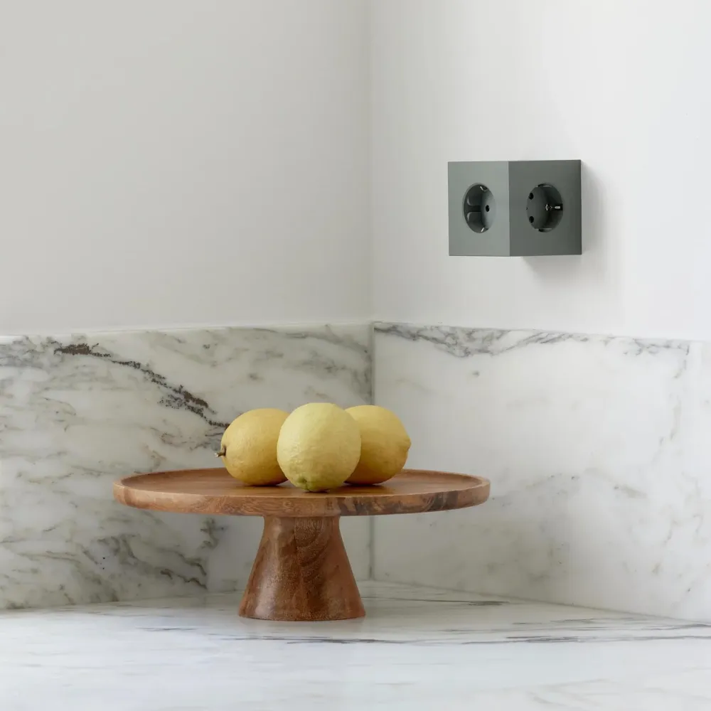 Avolt Square 2 USB-C Stekkerdoos Eik Groen