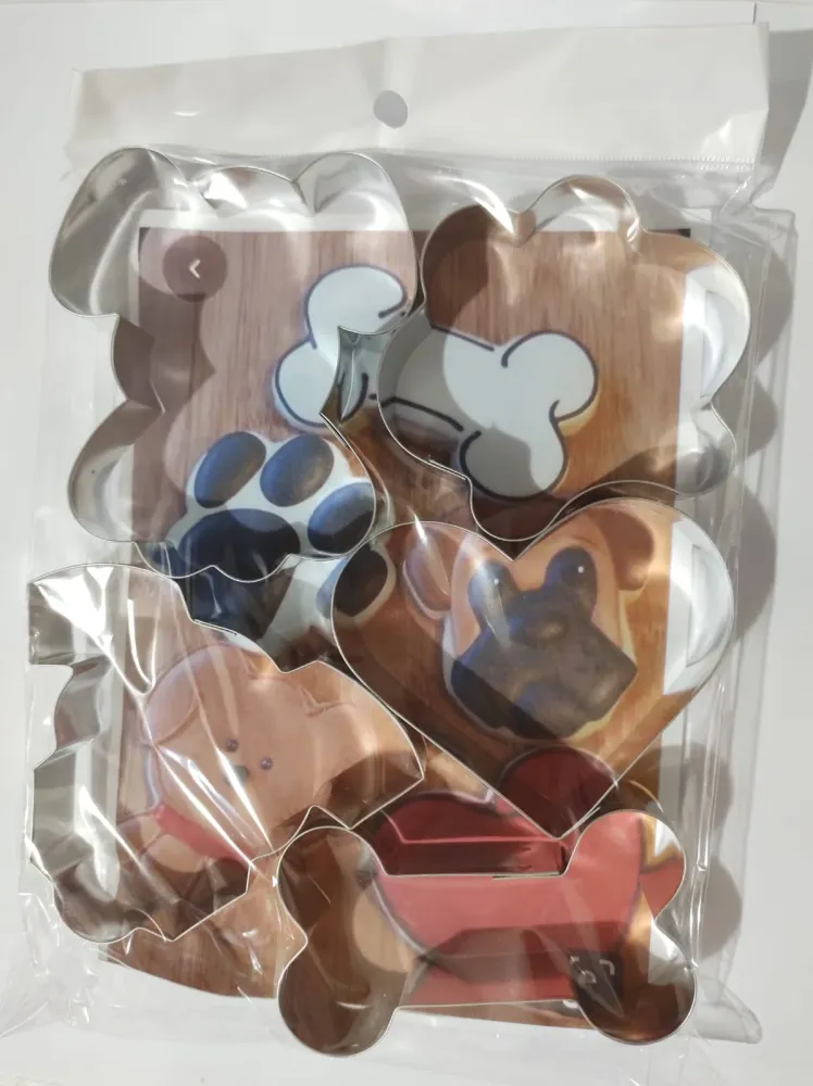 Cortadores Perro con Corazon Bakers Depot