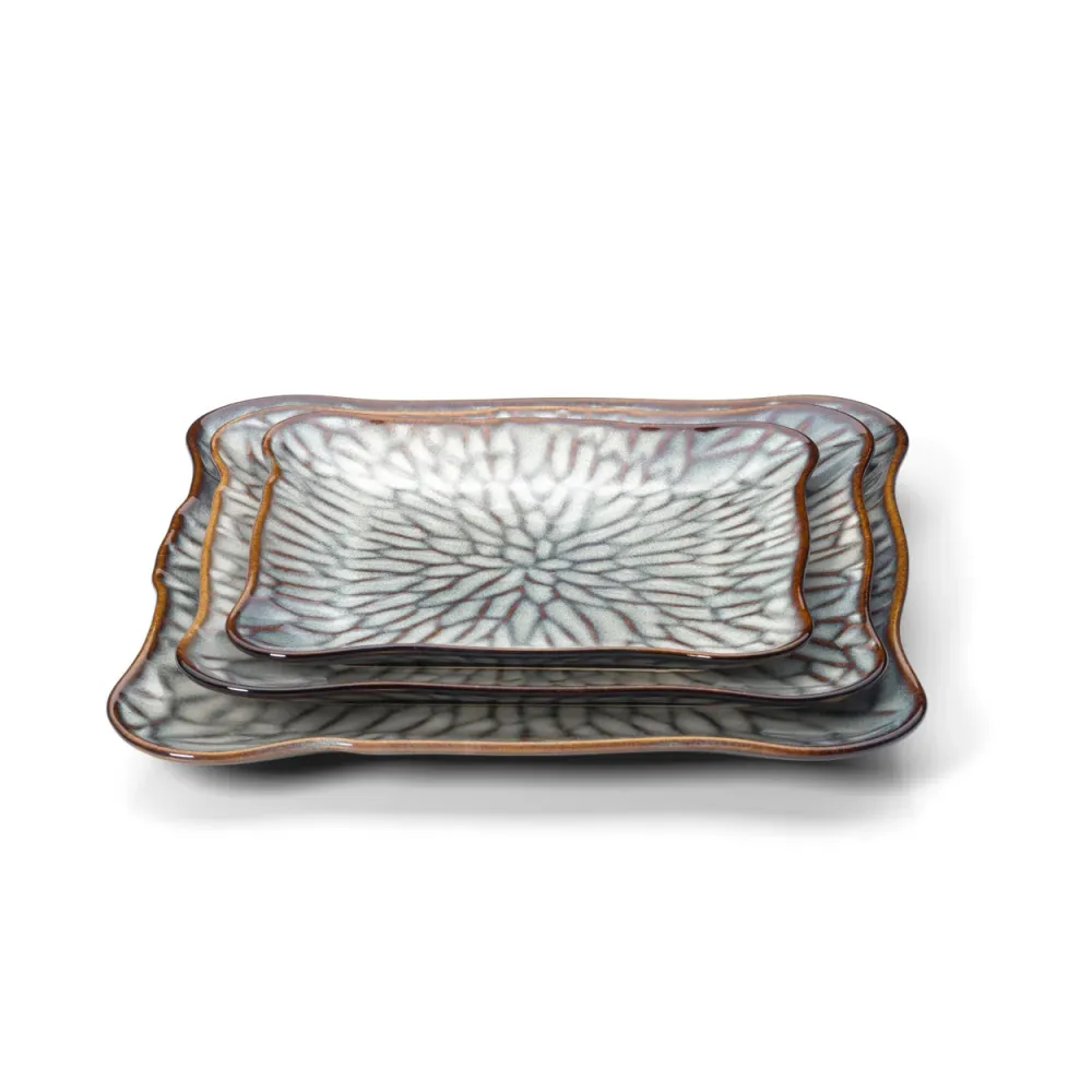 Het Lotus Ice vierkante bord - grijsbruin - XL Bazar Bizar Antwerp