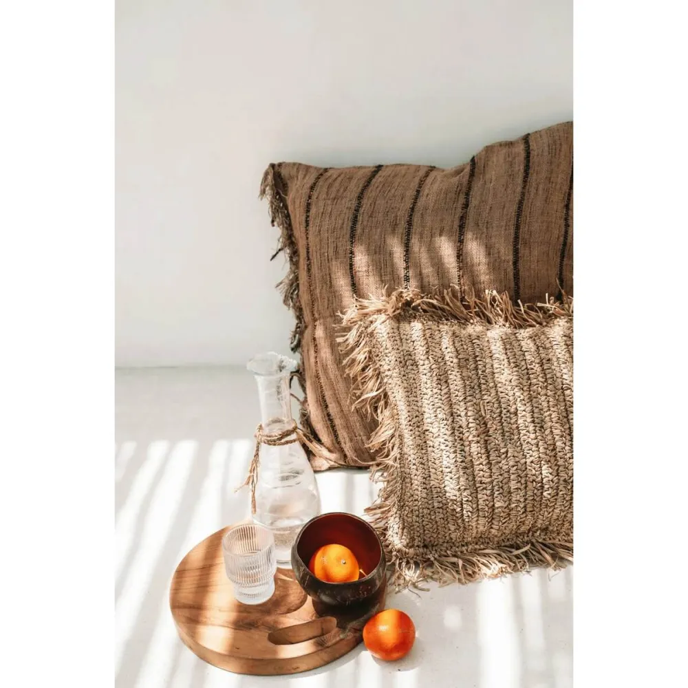 Teak Root Tray - Natural - S Bazar Bizar