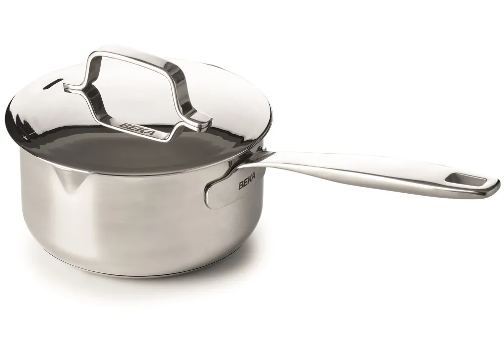 Beka Steelpan Maestro RVS met 2 giettuiten en deksel ø 16 cm / 1.6 liter - geschikt voor alle warmtebronnen
