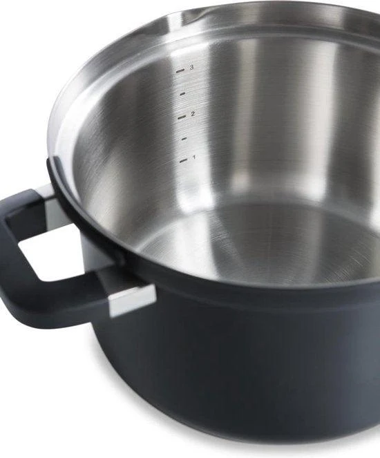 BK Flow Cool Black Soeppan 24cm