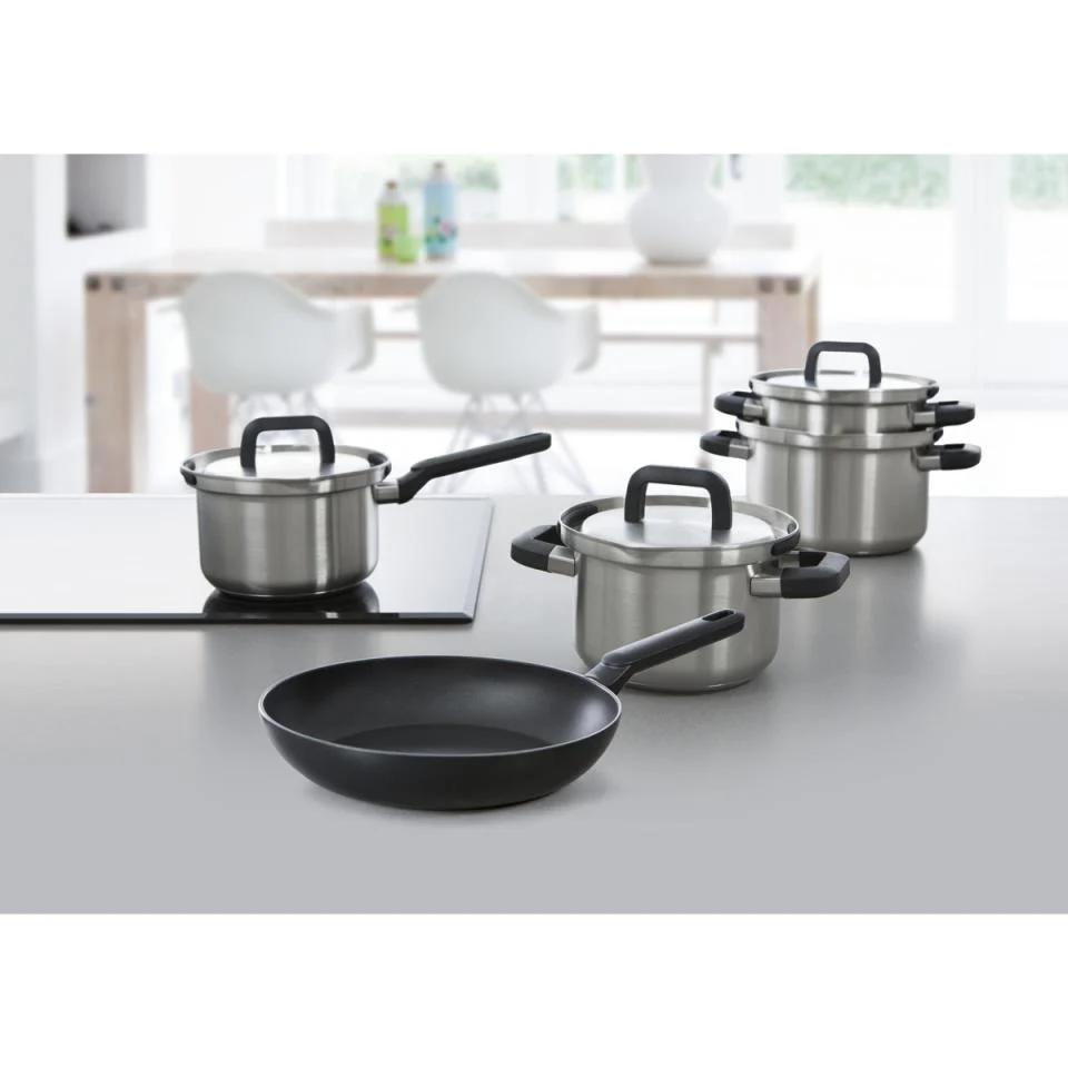 BK Flow Cool Kookpannenset 4 delig + Koekenpan 24 cm