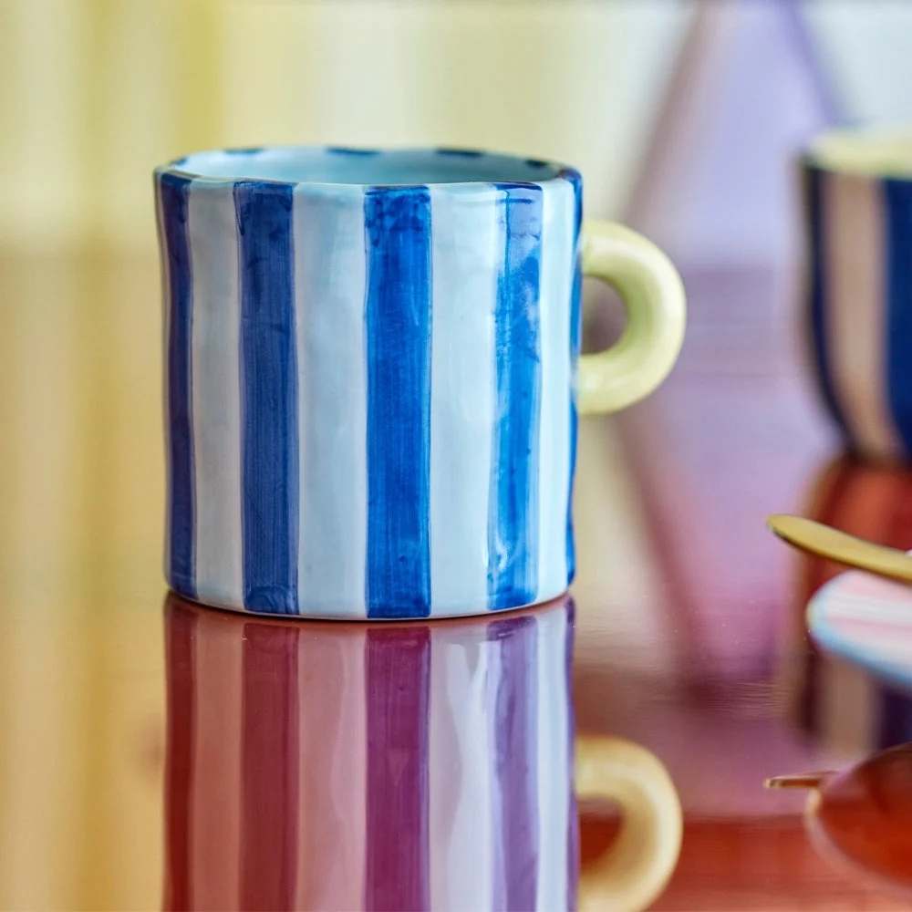 Bloomingville Phoenix Multi aardewerk mokken set van 2 stuks