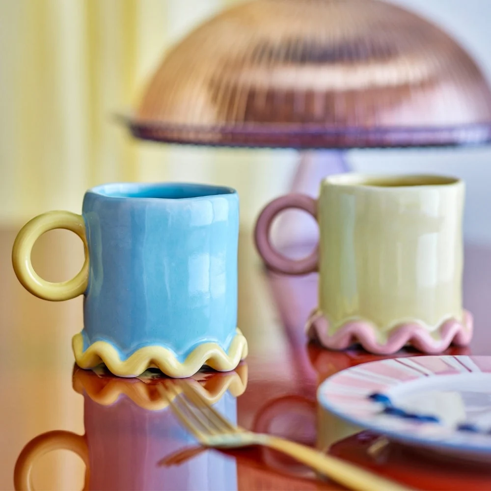 Bloomingville Polly Multi aardewerk mokken set van 2 stuks