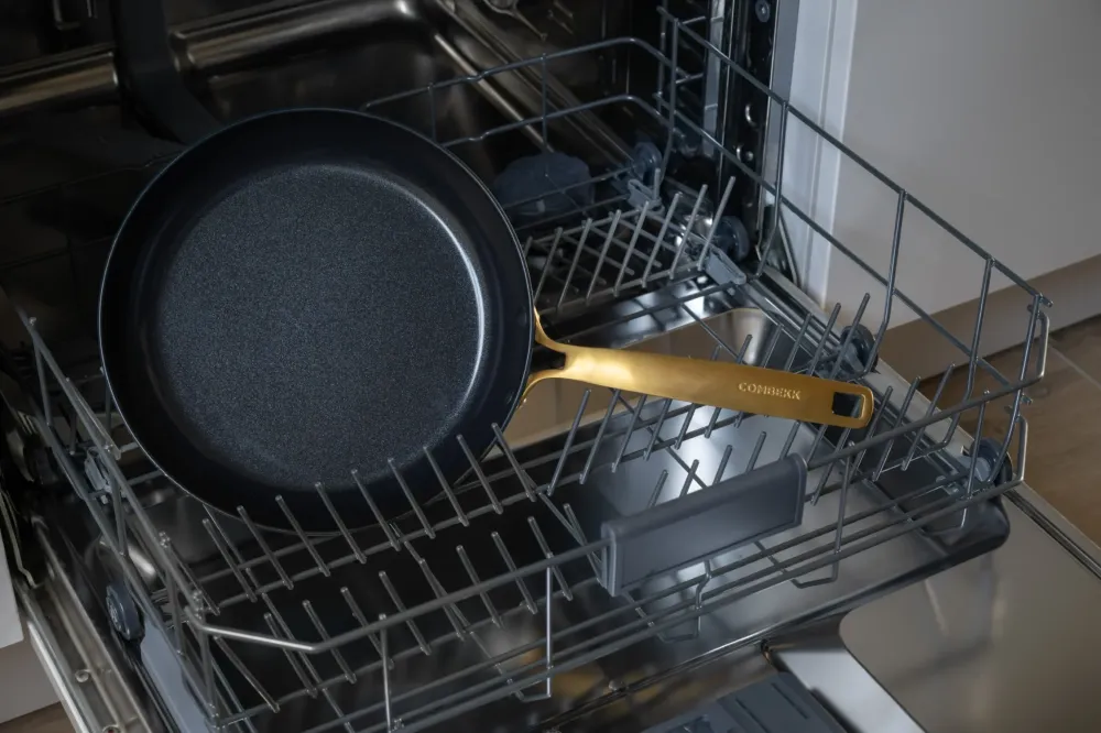 Combekk Cookware 4-delige set (22+26cm Pan + 16cm sauspan met deksel) Gerecycleerd Aluminium Keramisch - Element Expert Ho...